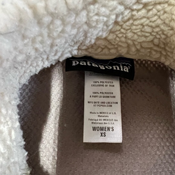 Women’s XS Patagonia fleece - Picture 4 of 4
